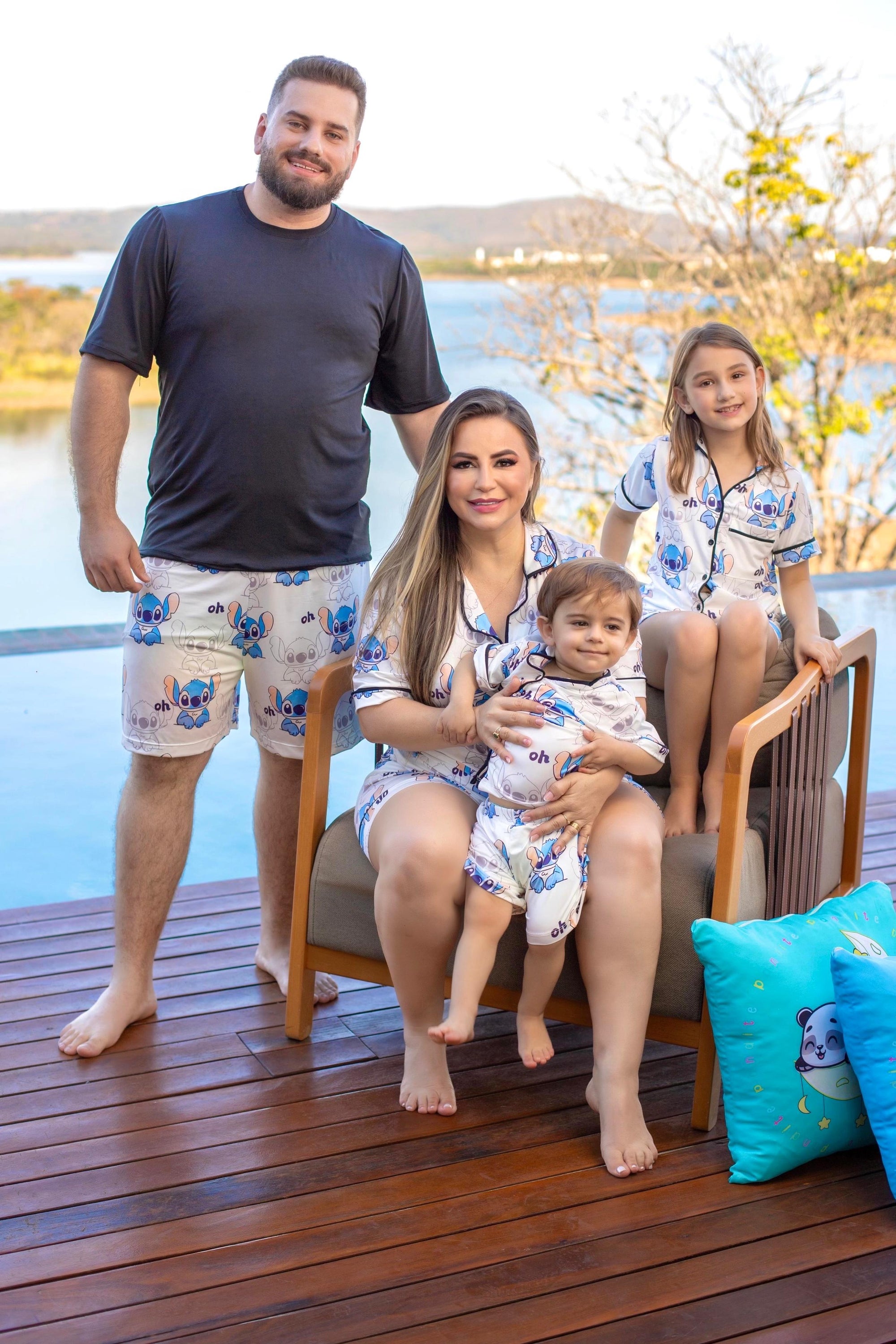 MONTE SEU KIT FAMÍLIA (preço individual de cada peça) Mãe R$125,00 Pai R$98,00 Filho(a) R$108,00