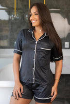 Pijama Americano de Short Preto Malha trabalhada Acetinado Pandite