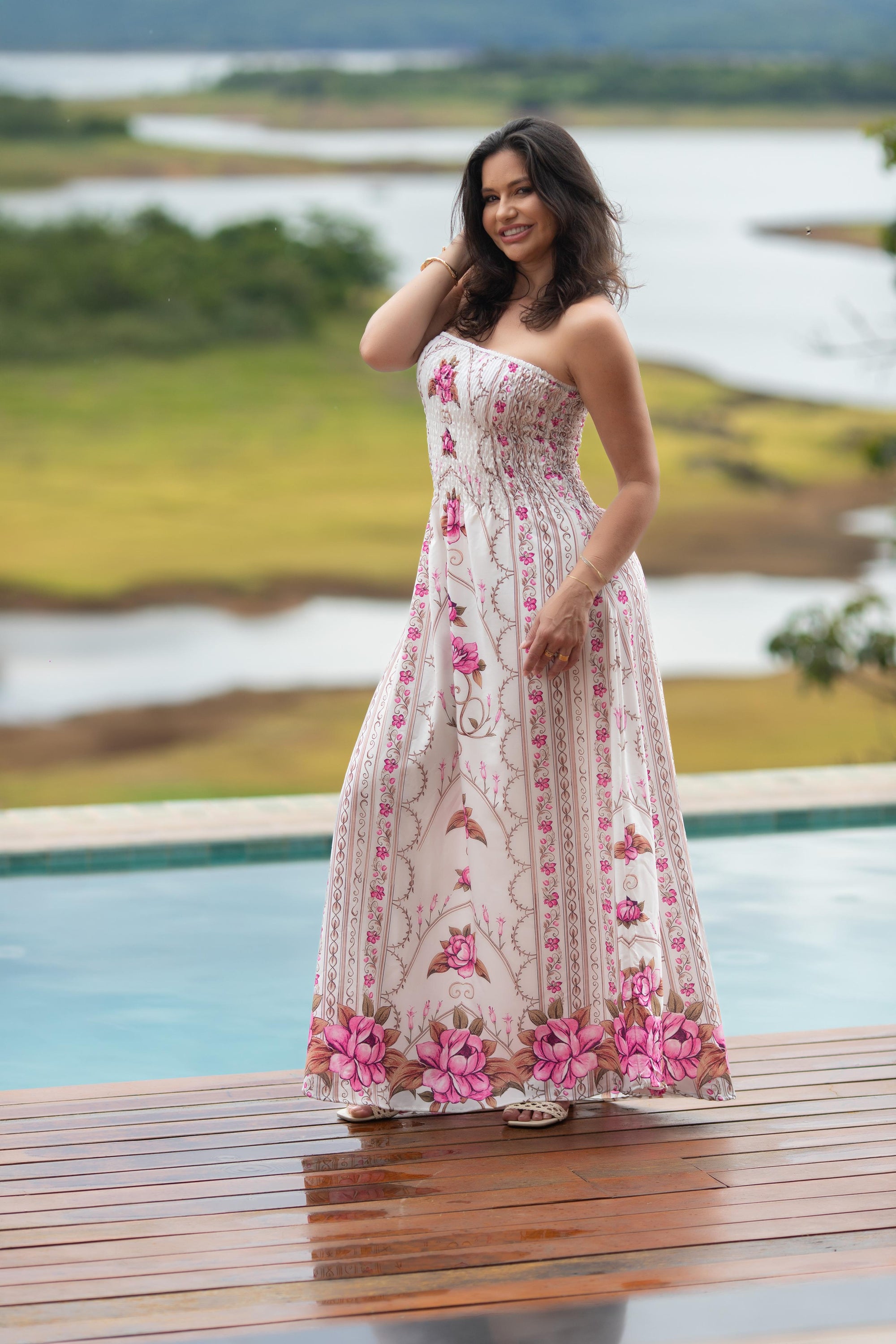 VESTIDO - Arabesco floral