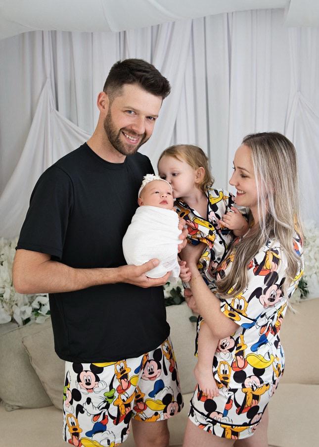 MONTE SEU KIT FAMÍLIA (preço individual de cada peça) Mãe R$125,00 Pai R$98,00 Filho(a) R$108,00