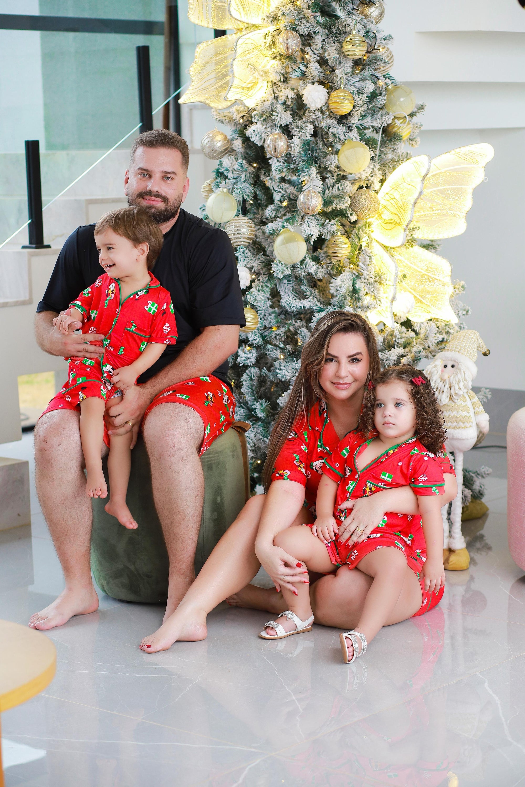 MONTE SEU KIT FAMÍLIA (preço individual de cada peça) Mãe R$125,00 Pai R$98,00 Filho(a) R$108,00