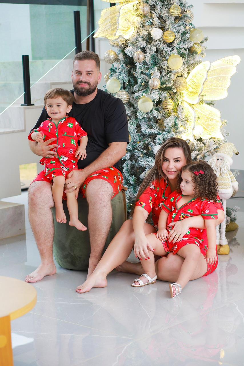 MONTE SEU KIT FAMÍLIA (preço individual de cada peça) Mãe R$125,00 Pai R$98,00 Filho(a) R$108,00